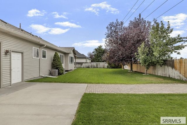 3570 Sycamore Circle, Idaho Falls, ID 83402
