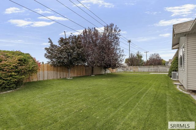 3570 Sycamore Circle, Idaho Falls, ID 83402
