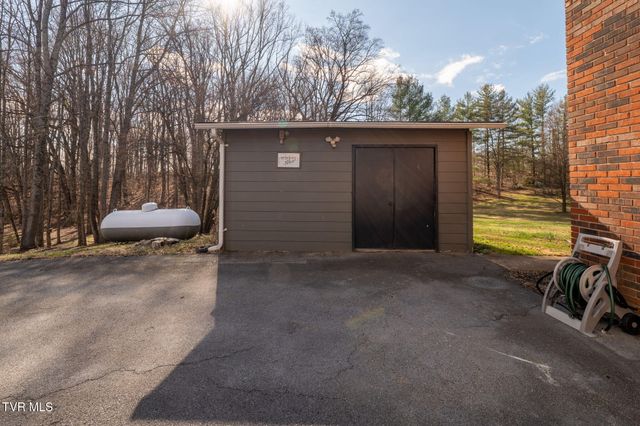 119 Popular Drive, Jonesborough, TN 37659