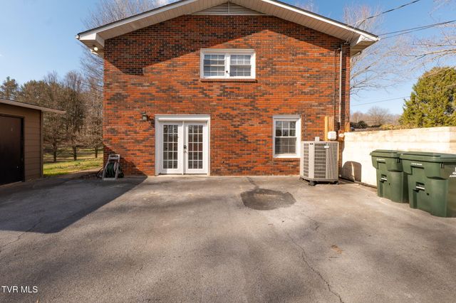 119 Popular Drive, Jonesborough, TN 37659