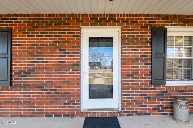 119 Popular Drive, Jonesborough, TN 37659