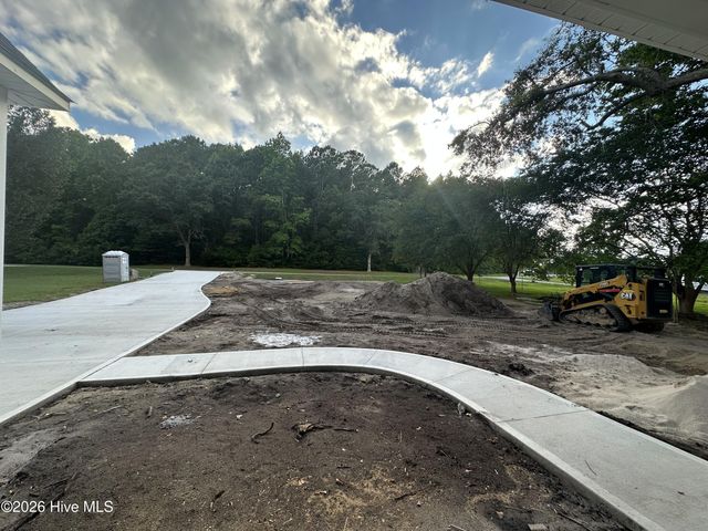 170 Middleton Place, Sneads Ferry, NC 28460