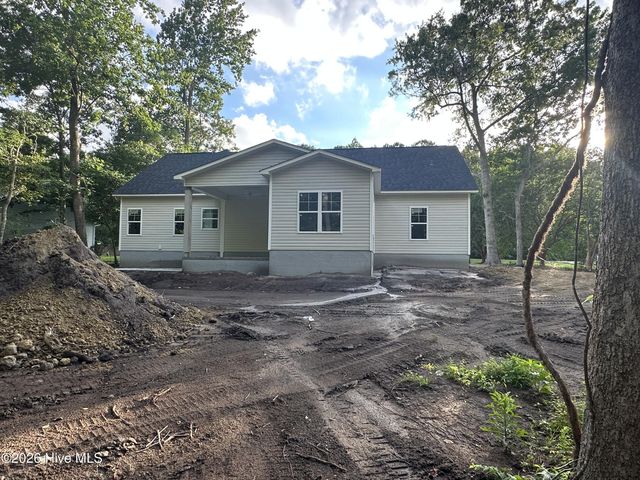 170 Middleton Place, Sneads Ferry, NC 28460