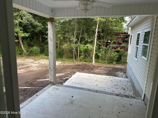 170 Middleton Place, Sneads Ferry, NC 28460