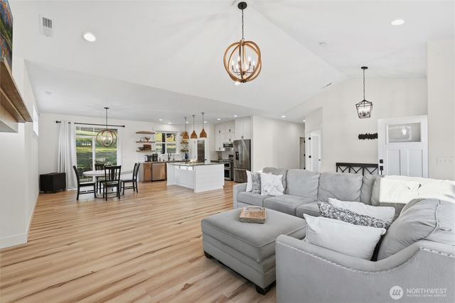 14607 Jim Creek RD, Arlington, WA 98223