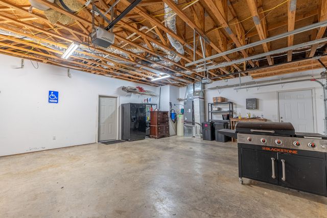 235 Golden Pond Road, Monticello, KY 42633