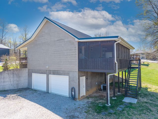 235 Golden Pond Road, Monticello, KY 42633