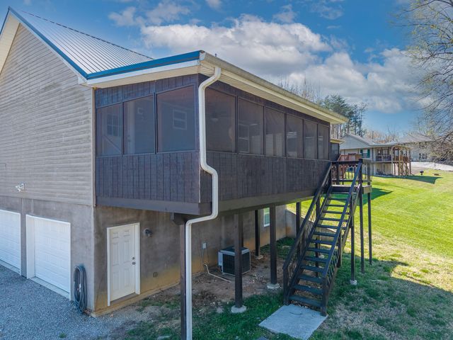 235 Golden Pond Road, Monticello, KY 42633