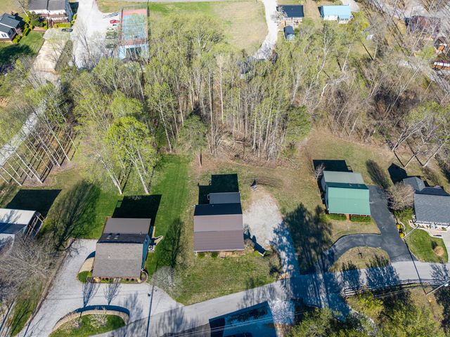 235 Golden Pond Road, Monticello, KY 42633