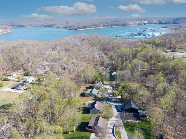 235 Golden Pond Road, Monticello, KY 42633