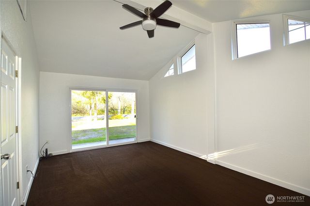 895 Wawona Avenue SW, Ocean Shores, WA 98569