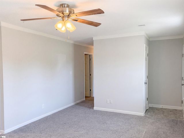 272 Wolfe Lane, Inman, SC 29349