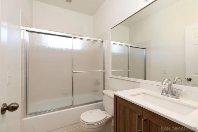 16238 Avenida Venusto A, San Diego, CA 92128