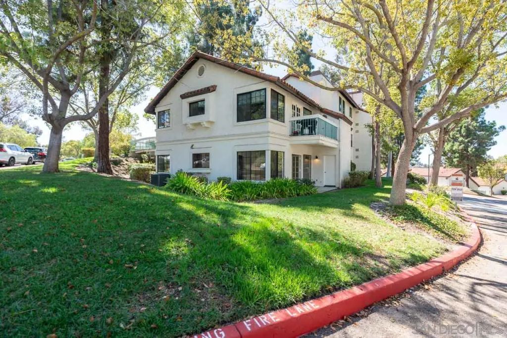 16238 Avenida Venusto A, San Diego, CA 92128