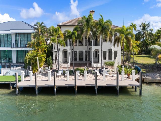1965 SE 21st Avenue, Fort Lauderdale, FL 33316