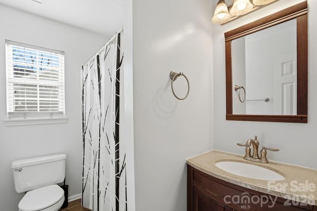 9230 Rotherham Lane, Charlotte, NC 28216