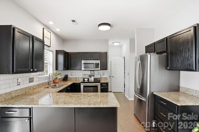 9230 Rotherham Lane, Charlotte, NC 28216