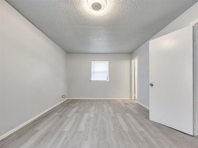 5312 Evanbrook Terrace, Oklahoma City, OK 73135