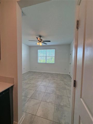 2002 MYRTLE PINE UNIT 1 STREET, Kissimmee, FL 34746