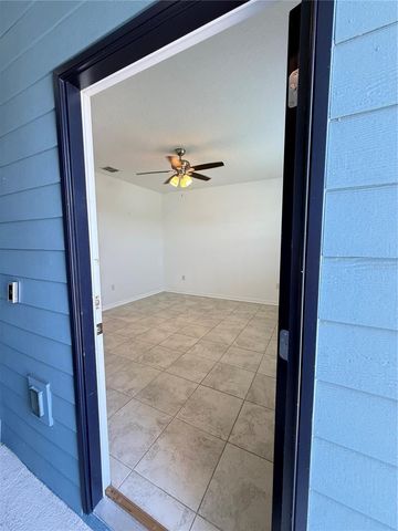 2002 MYRTLE PINE UNIT 1 STREET, Kissimmee, FL 34746