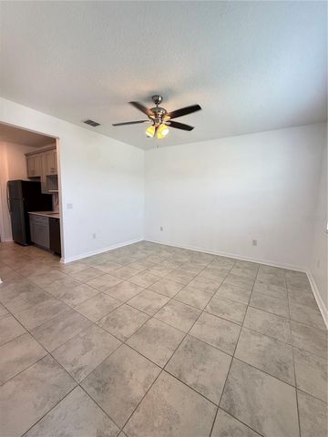 2002 MYRTLE PINE UNIT 1 STREET, Kissimmee, FL 34746