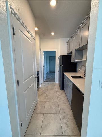 2002 MYRTLE PINE UNIT 1 STREET, Kissimmee, FL 34746