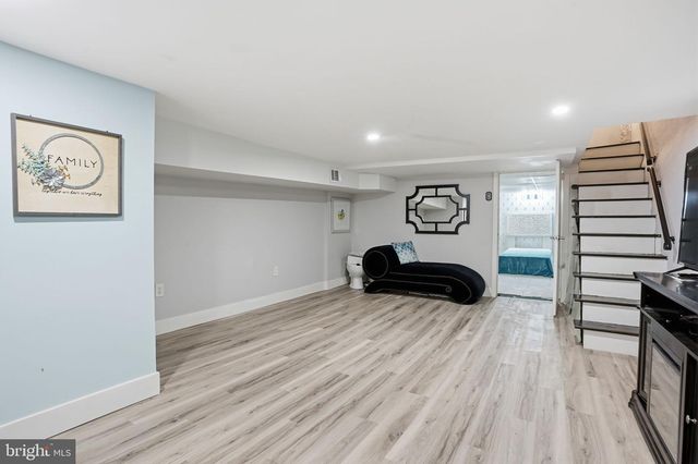 320 MCKEAN ST, Philadelphia, PA 19148