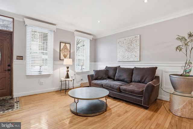 320 MCKEAN ST, Philadelphia, PA 19148