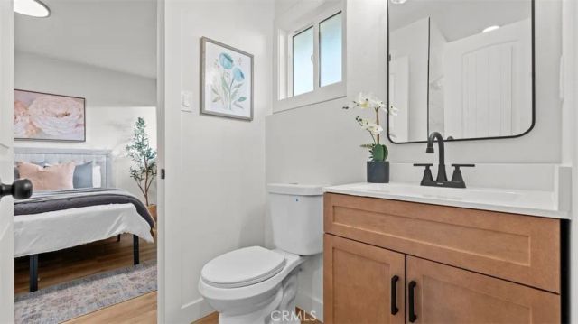 2229 Larchmont, Pomona, CA 91767