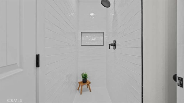 2229 Larchmont, Pomona, CA 91767