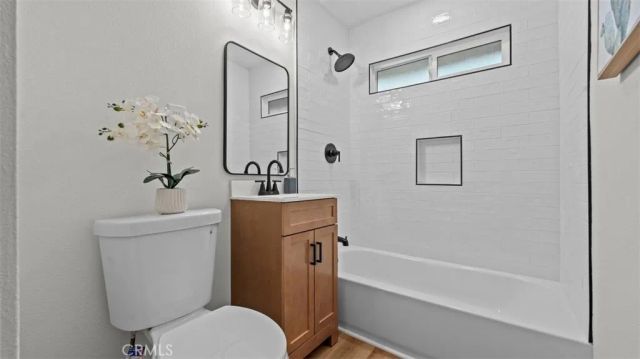 2229 Larchmont, Pomona, CA 91767