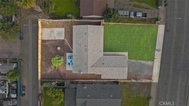 2229 Larchmont, Pomona, CA 91767