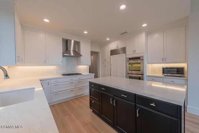 2390 Crombie Court, Westlake Village, CA 91361
