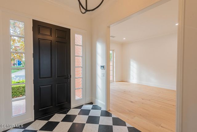 2390 Crombie Court, Westlake Village, CA 91361