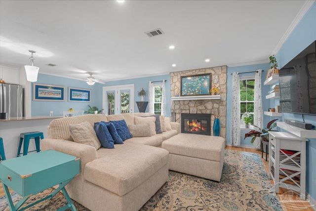 4831 E Olive Rd 1D, Pensacola, FL 32514