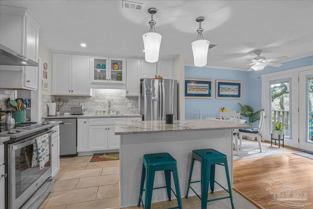 4831 E Olive Rd 1D, Pensacola, FL 32514