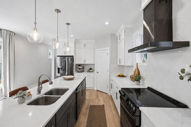 622 Waco Dr, Nashville, TN 37209