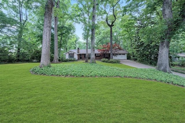 5592 Colton Drive, Atlanta, GA 30342