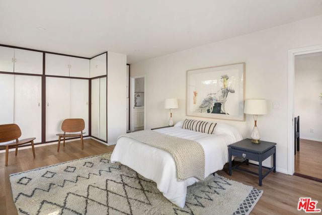 1222 N Virgil Avenue, Los Angeles, CA 90029