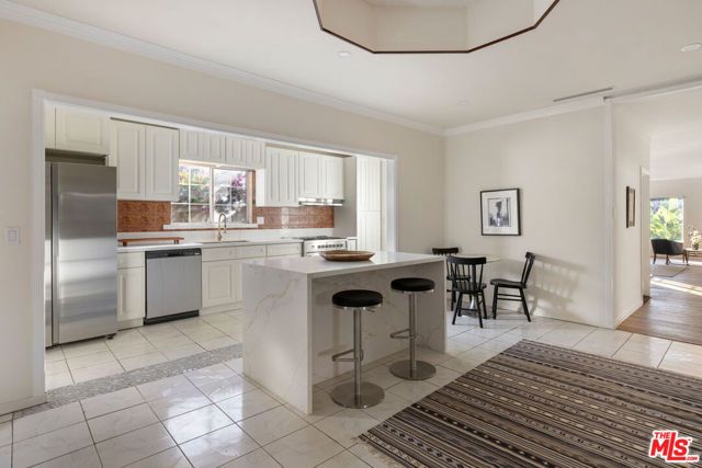 1222 N Virgil Avenue, Los Angeles, CA 90029