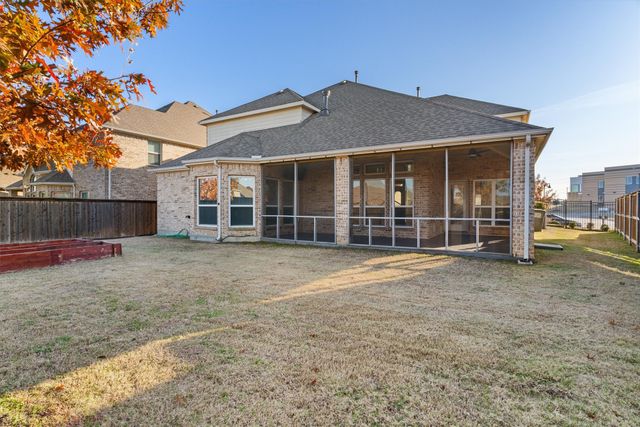 2003 Silent Shore Street, Wylie, TX 75098