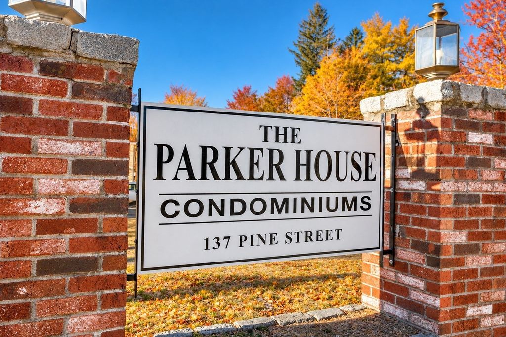 137 Pine St 2, Lowell, MA 01851