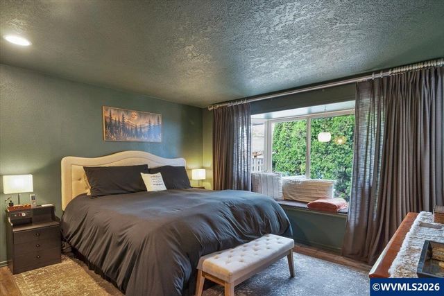 5240 Chapman St S, Salem, OR 97306