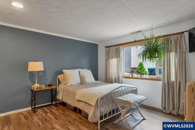 5240 Chapman St S, Salem, OR 97306