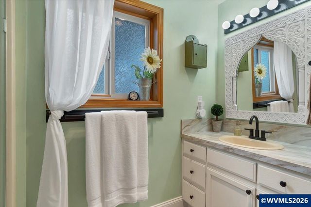 5240 Chapman St S, Salem, OR 97306