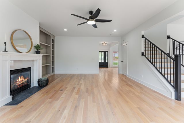 6544 Banbury Xing, Brentwood, TN 37027