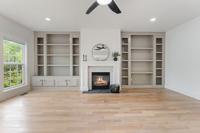 6544 Banbury Xing, Brentwood, TN 37027