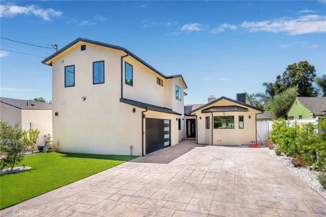13562 Addison Street, Sherman Oaks, CA 91423