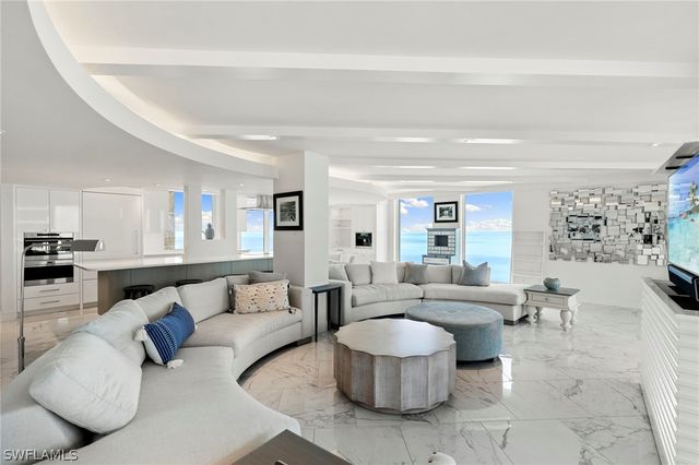 4001 Gulf Shore BLVD N 806, Naples, FL 34103