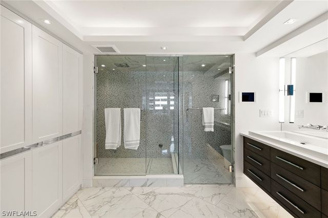 4001 Gulf Shore BLVD N 806, Naples, FL 34103